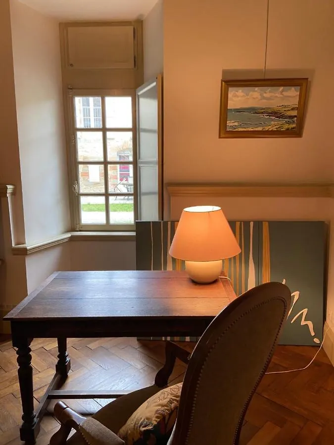 Le Gite Du Chateau Auriac-sur-Vendinelle Apartment