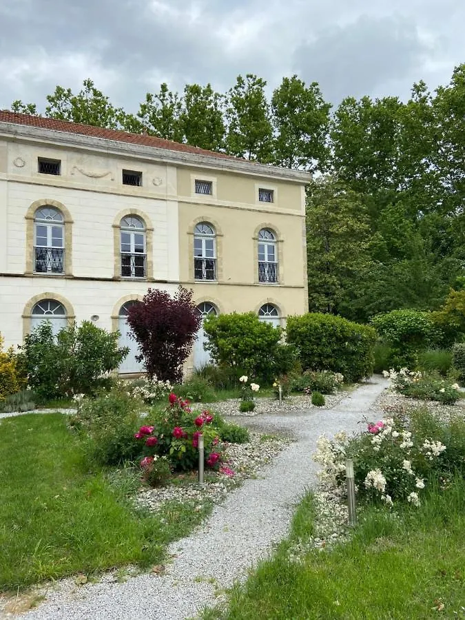 Apartment Le Gite Du Chateau Auriac-sur-Vendinelle France